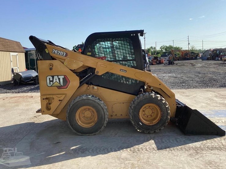 2022-caterpillar-262d3-image-29