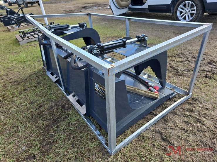 new-wolverine-gb-11-72w-skid-steer-grapple-bucket-image-2