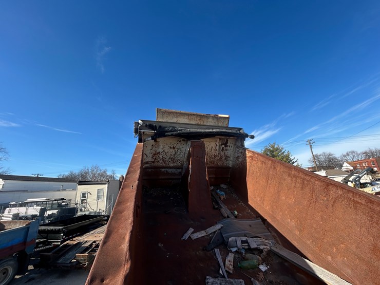 1994-international-9400-image-90