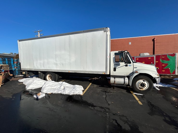 2013-international-durastar-4300-image-17