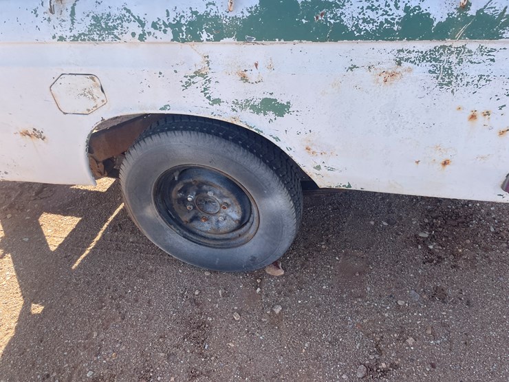 #3299-•-lot-3299-image-15