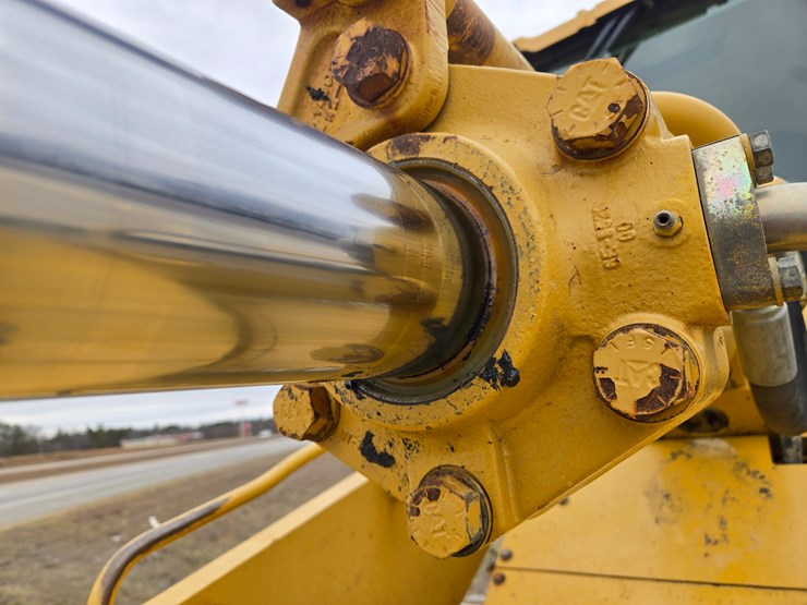 2002-caterpillar-963c-image-119