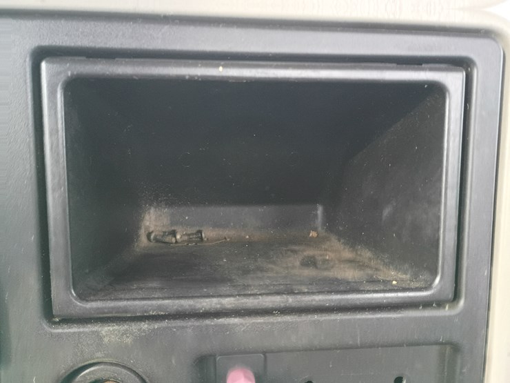 2011-international-transtar-8600-image-45