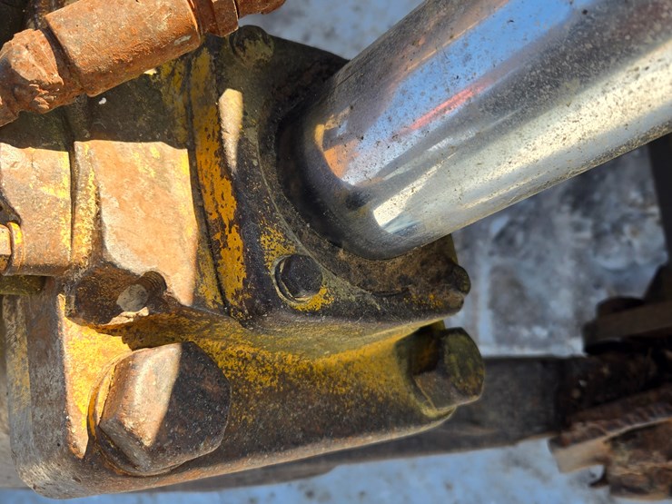 caterpillar-d6b-image-72