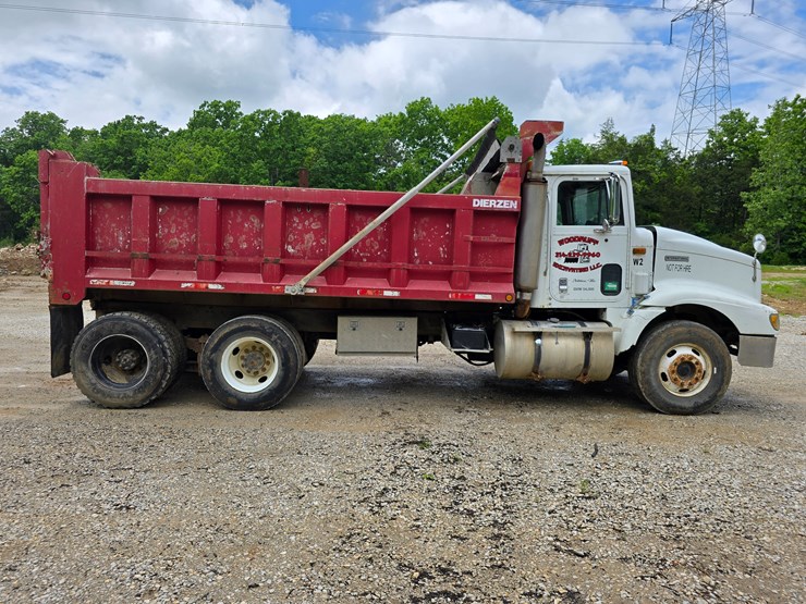 1994-mack-ch613-image-26