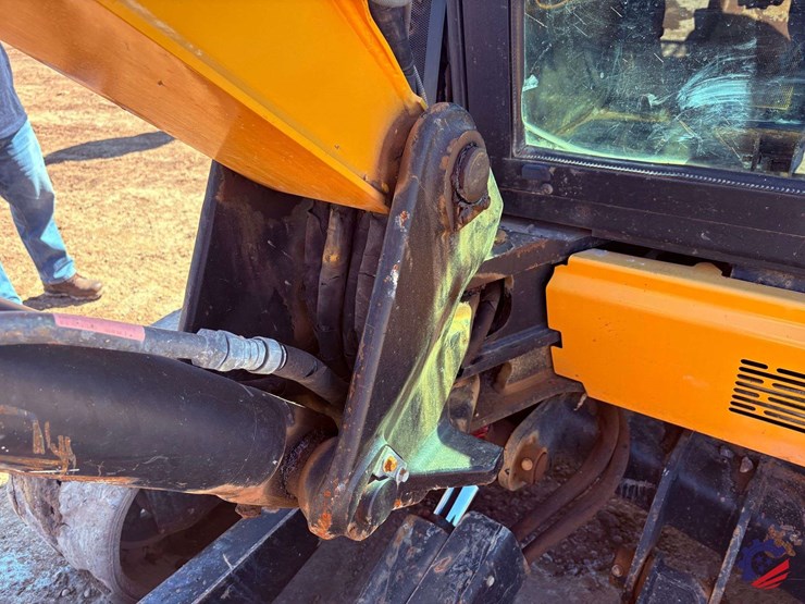 2021-jcb-55z-1-image-37