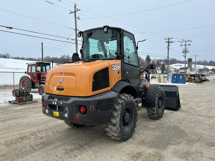 2023-case-321f-image-4