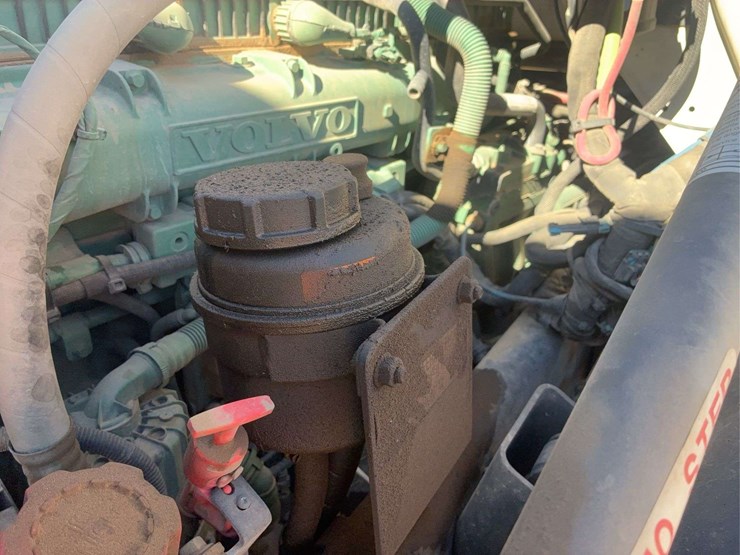 2019-volvo-volvo-vnl-tandem-axle-dual-conventional-new-generation-tractor-truck-image-58