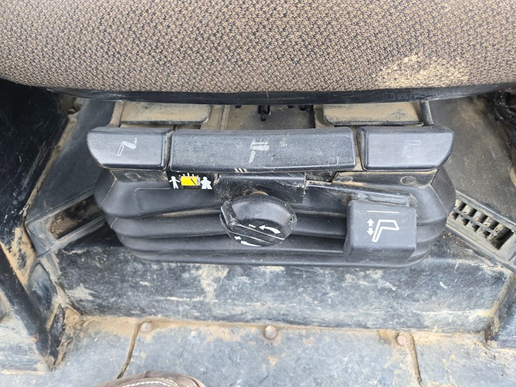 2002-caterpillar-963c-image-80