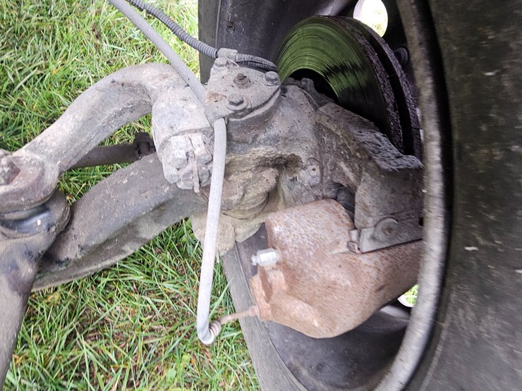 2000-freightliner-fl60-image-34