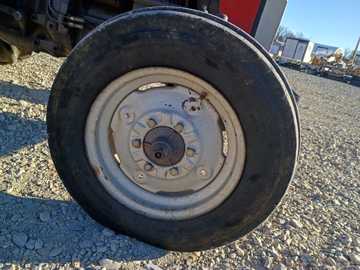 1983-massey-ferguson-240-image-60