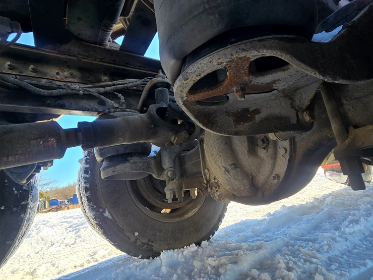 1996-peterbilt-385-image-88