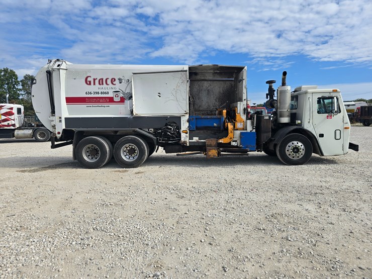 2008-mack-leu613-image-32