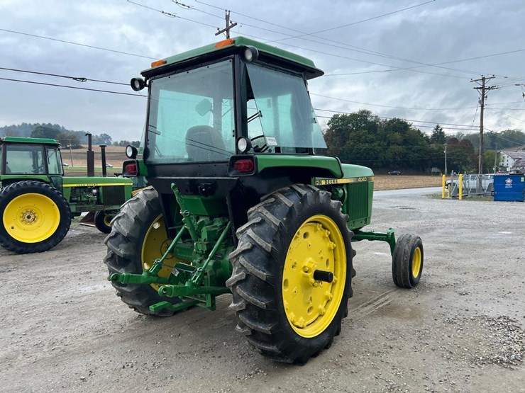 john-deere-4040-image-5