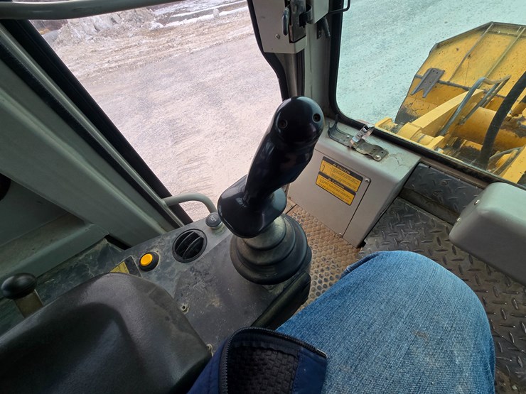 2005-liebherr-lr622b-image-65