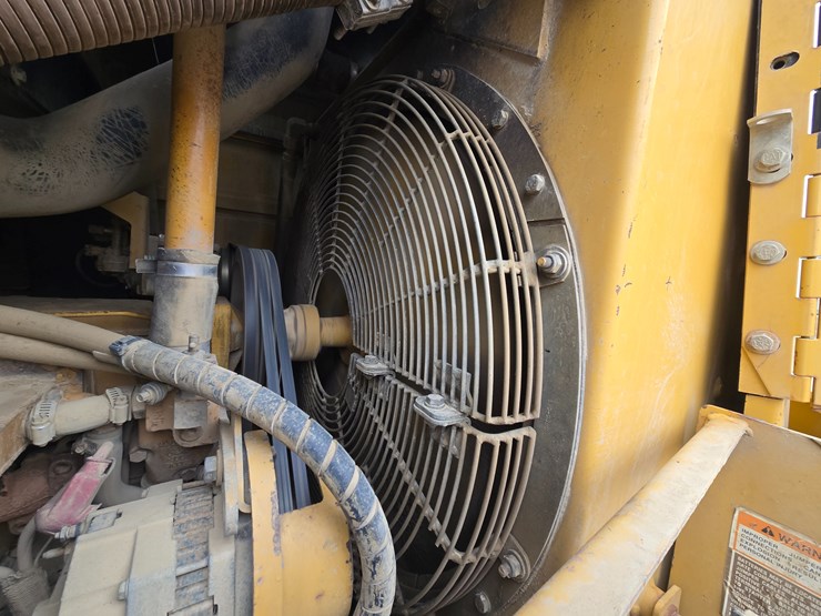 2002-caterpillar-963c-image-46