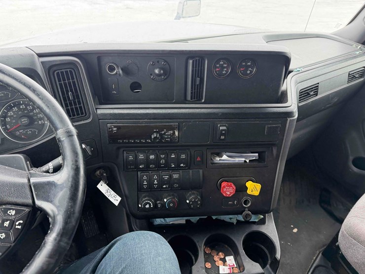 2019-international-lt-image-25