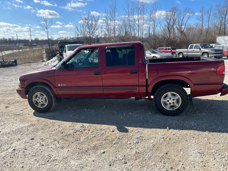 2003-chevrolet-s10-image-5