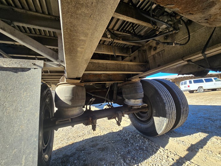 2000-reitnouer-flatbed-image-61