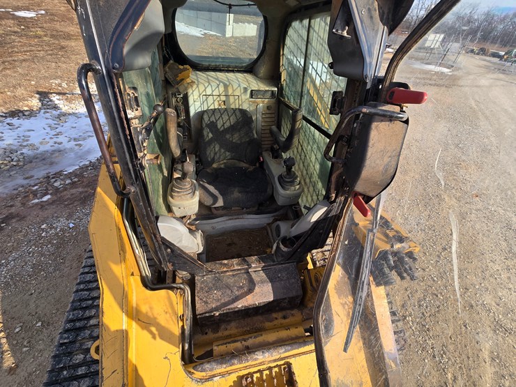 caterpillar-287c-image-25