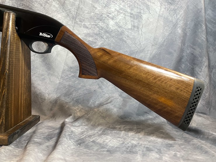 #2728-•-tristar-arms-20-ga.-semi-auto-shotgun,-sn:-e22a39867-image-6