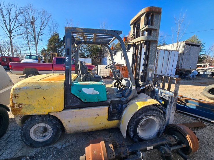 komatsu-fd45t-8-image-10