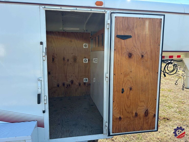 2007-delta-t/a-enclosed-gooseneck-trailer-image-60