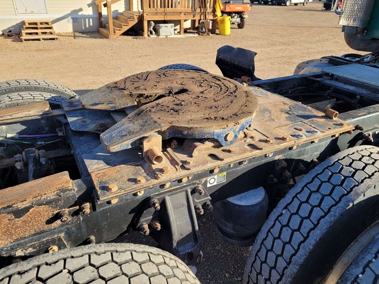 2007-peterbilt-386-image-8