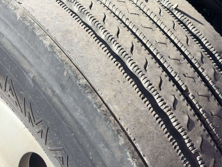 2017-kenworth-t680-image-76