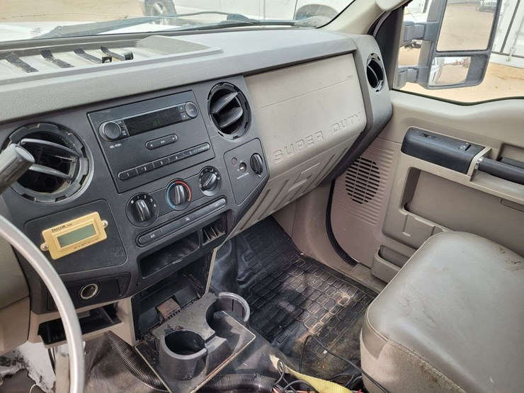 2008-ford-f250-image-19