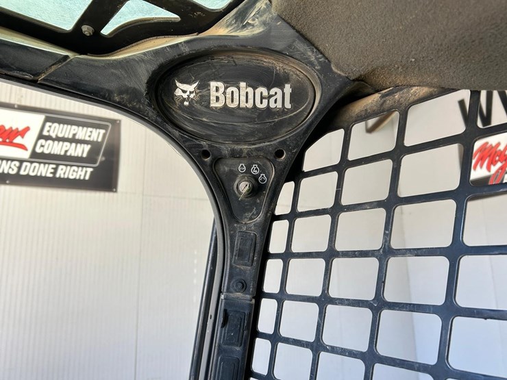2017-bobcat-t590-image-26
