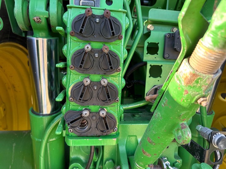 2010-john-deere-7830-image-67