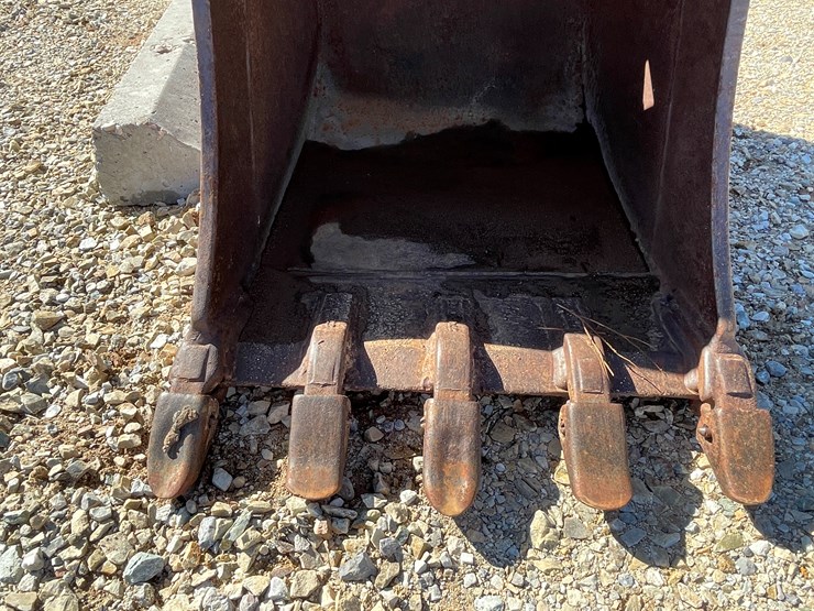 #3278-•-backhoe-buckets-image-19