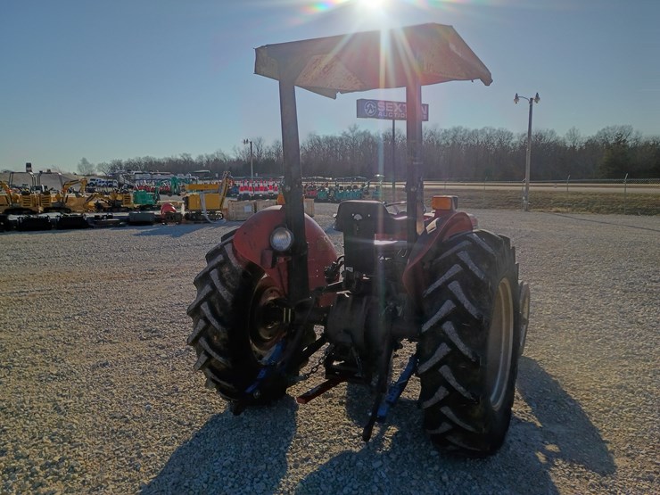 1983-massey-ferguson-240-image-8