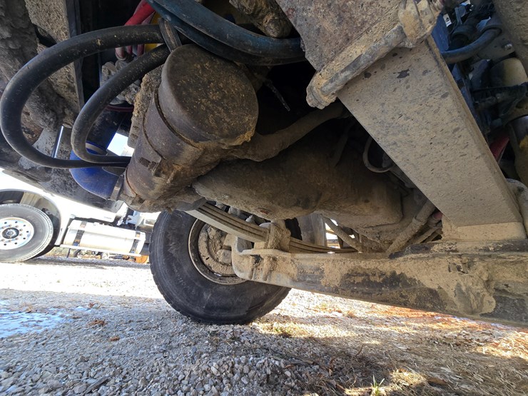 2005-caterpillar-c9-image-23