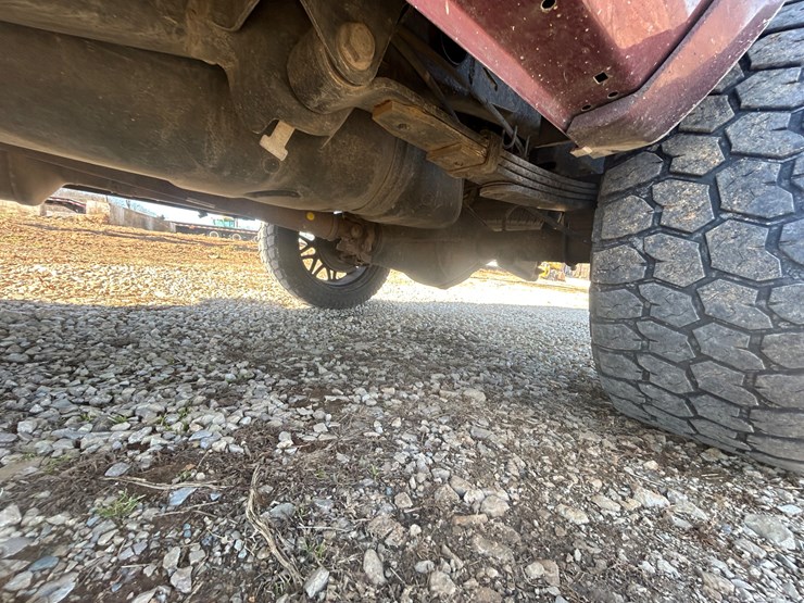 2018-dodge-3500-image-41