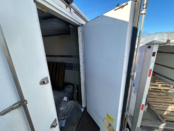 2010-international-durastar-4300-image-49