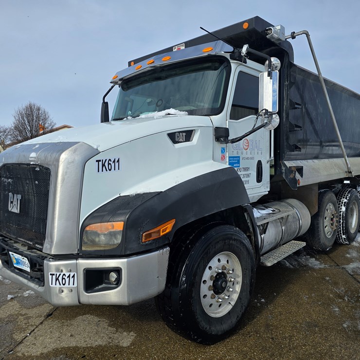 2012 CATERPILLAR 660