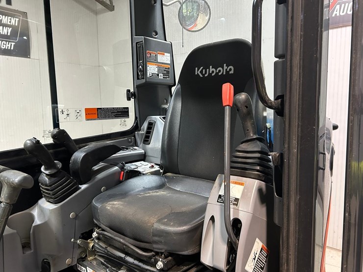 2021-kubota-u35-4-image-19