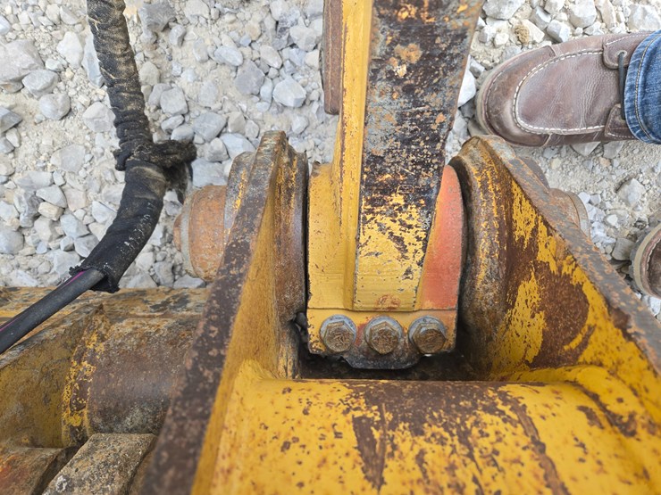 2002-caterpillar-963c-image-113