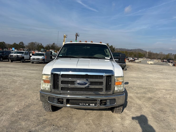 2009-ford-f350-image-3