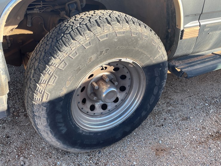 1995-chevrolet-1500-image-60