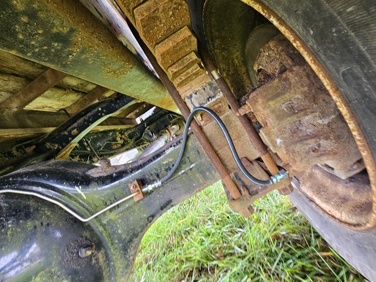 1999-freightliner-fl70-image-73