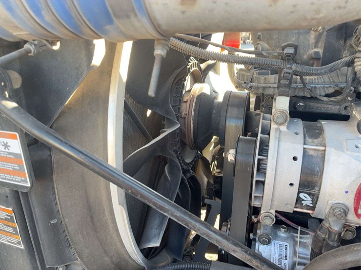 2017-kenworth-t680-image-67