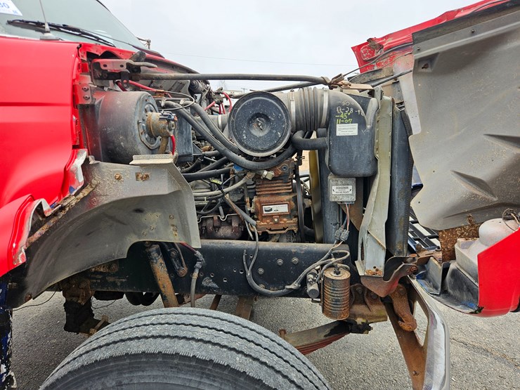 1998-ford-f700-image-34