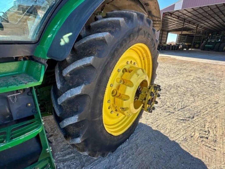 2016-john-deere-7230r-image-25