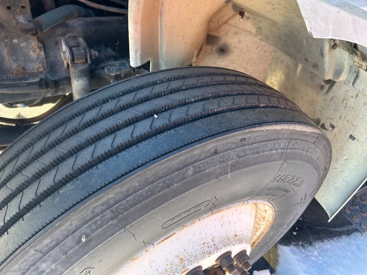 2013-international-durastar-4300-image-27