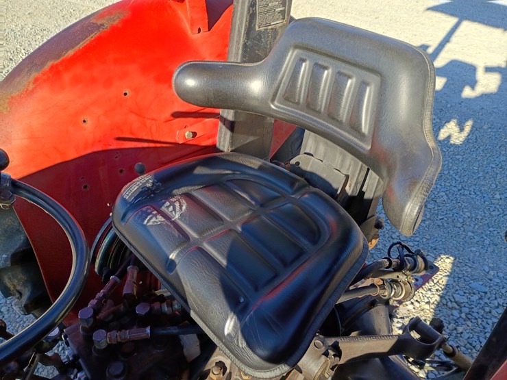 1983-massey-ferguson-240-image-35