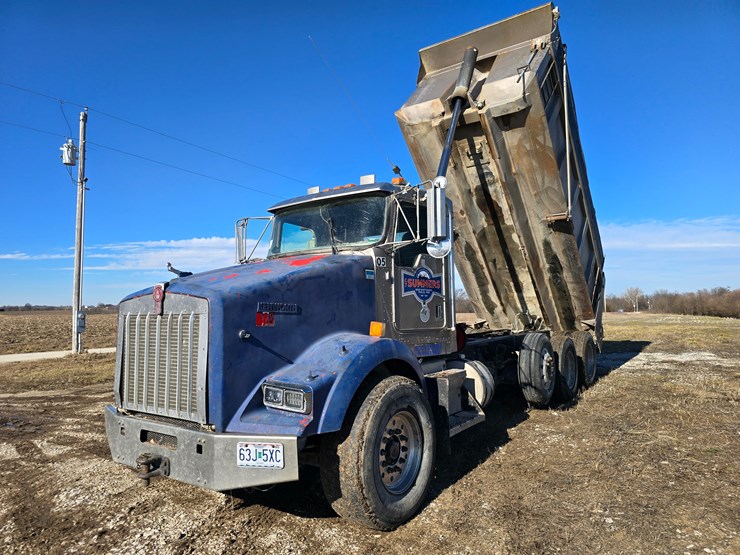1999-kenworth-t800-image-37