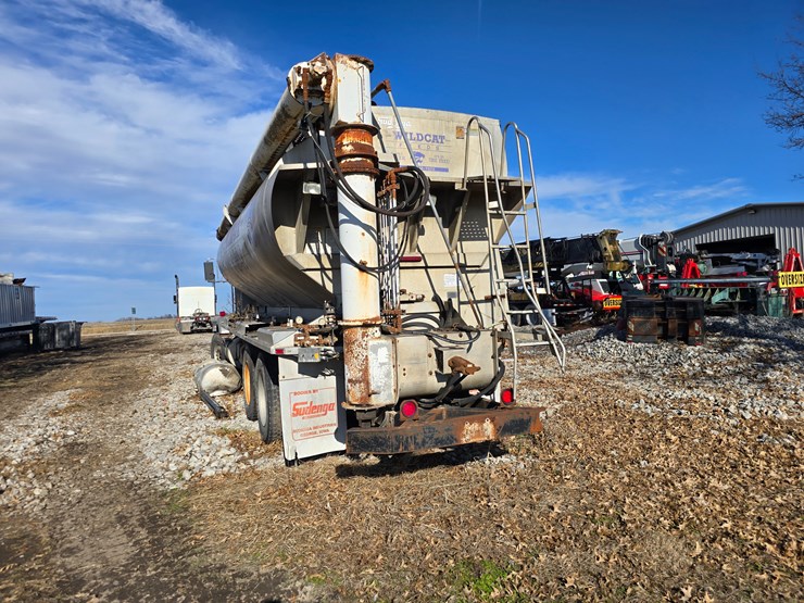 kenworth-t800-image-10